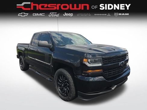 Used 2017 Chevrolet Silverado 1500 Custom w/ Rally 1 Edition AWD/4WD image 3