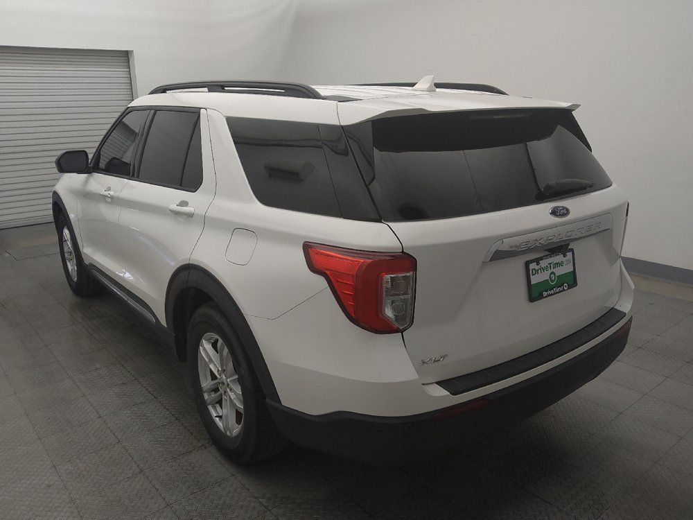 Used 2021 Ford Explorer XLT RWD image 5