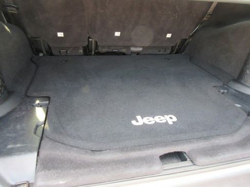 Used 2012 Jeep Wrangler Unlimited Sport AWD/4WD image 20