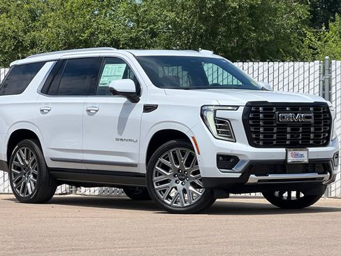 New 2026 GMC Yukon Denali Ultimate AWD/4WD image 2