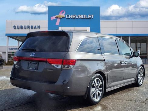 Used 2014 Honda Odyssey Touring image 5