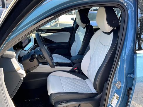 New 2026 Volkswagen Tiguan SEL R-Line image 9