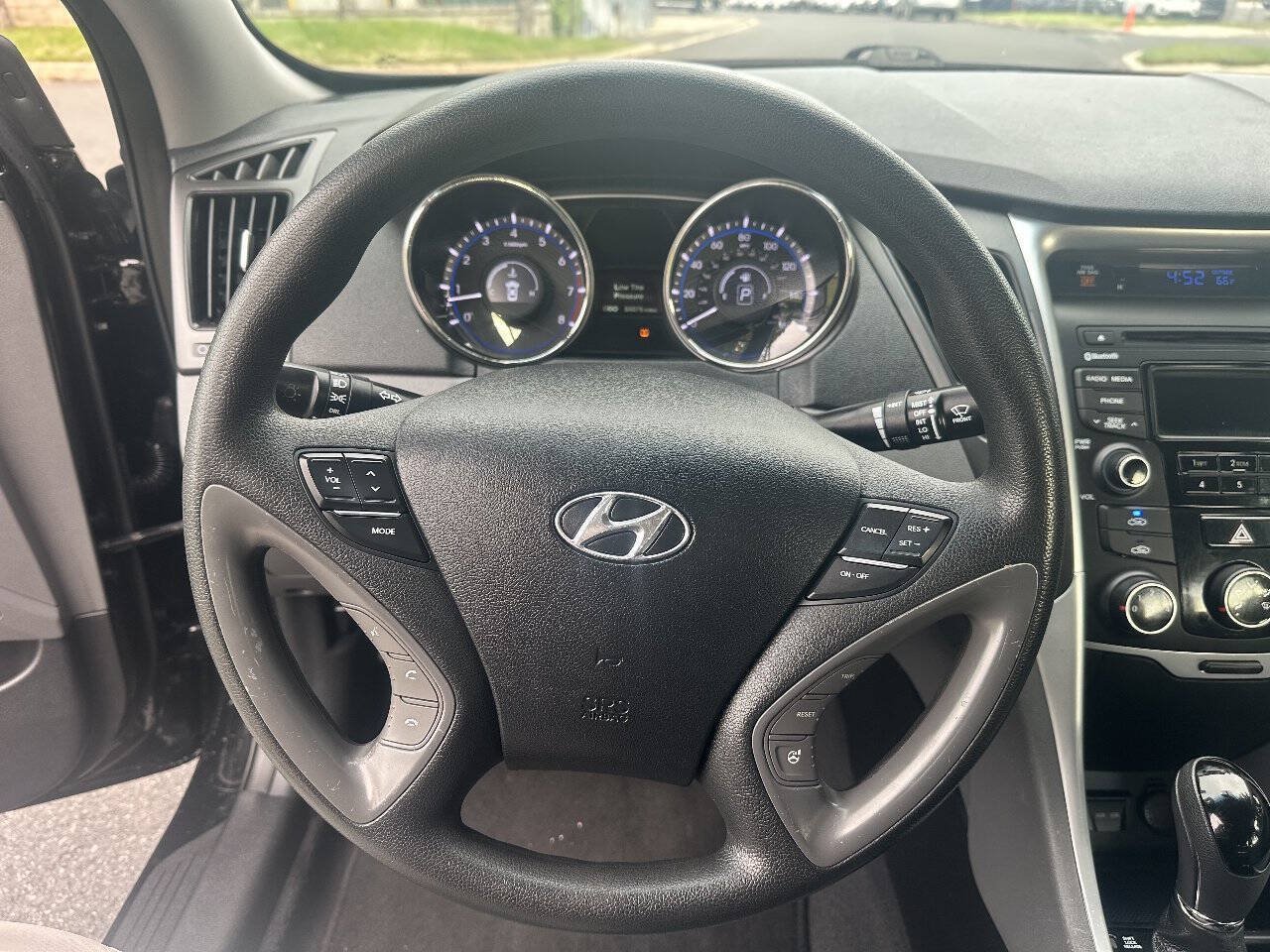 Used 2014 Hyundai Sonata GLS FWD image 12
