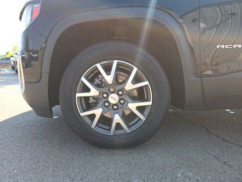 Used 2021 GMC Acadia SLE FWD image 46