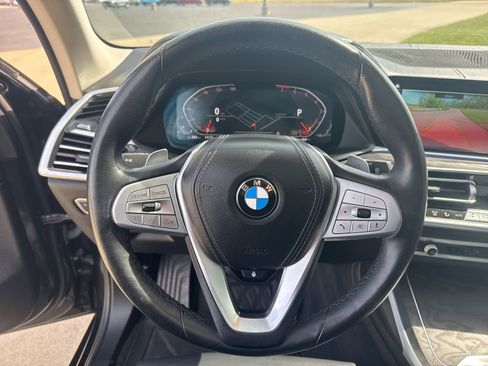 Used 2021 BMW X7 xDrive40i w/ Premium Package AWD/4WD image 28