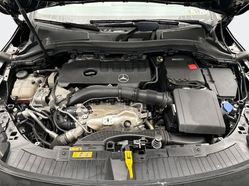 Used 2023 Mercedes-Benz GLA 250 4MATIC image 27