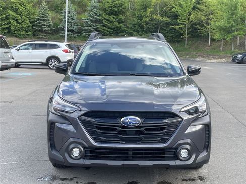 Certified 2025 Subaru Outback Onyx Edition AWD/4WD image 8