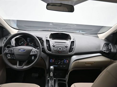 Used 2017 Ford Escape SE AWD/4WD image 39