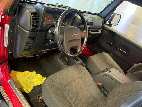 Used 2005 Jeep Wrangler X w/ Tire & Wheel Group (Ecco) image 20