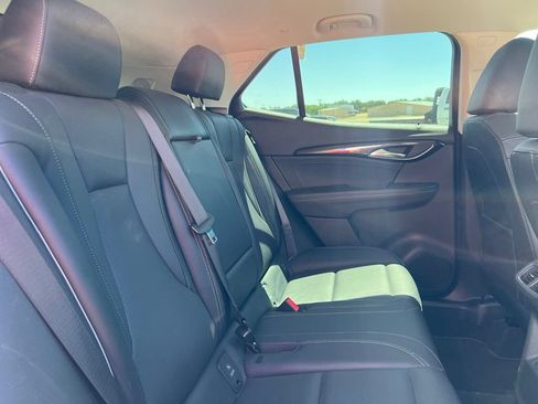 Used 2023 Buick Envision Essence FWD image 19