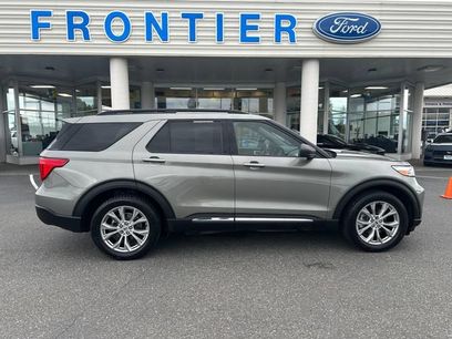 Used 2020 Ford Explorer XLT w/ Equipment Group 202A