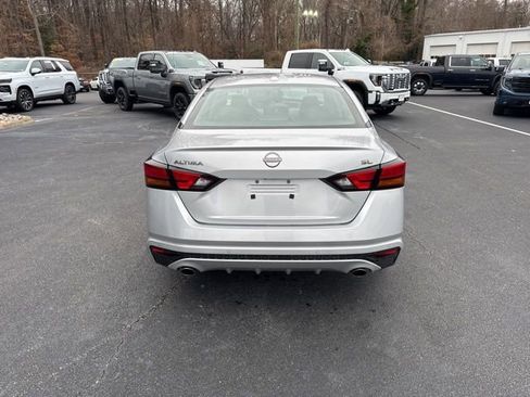 Used 2023 Nissan Altima 2.5 SL FWD image 23