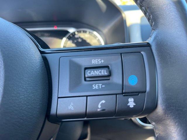 Certified 2023 Nissan Rogue SL AWD/4WD image 32