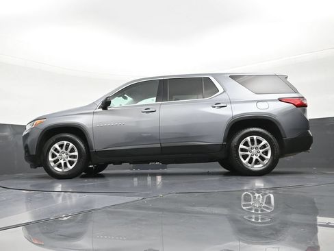 Used 2021 Chevrolet Traverse LS FWD image 21