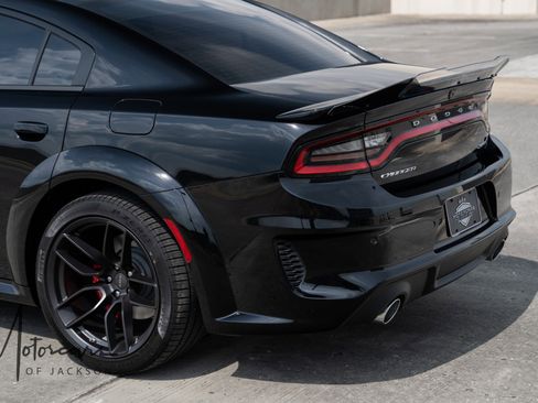 Used 2023 Dodge Charger SRT Hellcat w/ Harman/Kardon Audio Group image 21