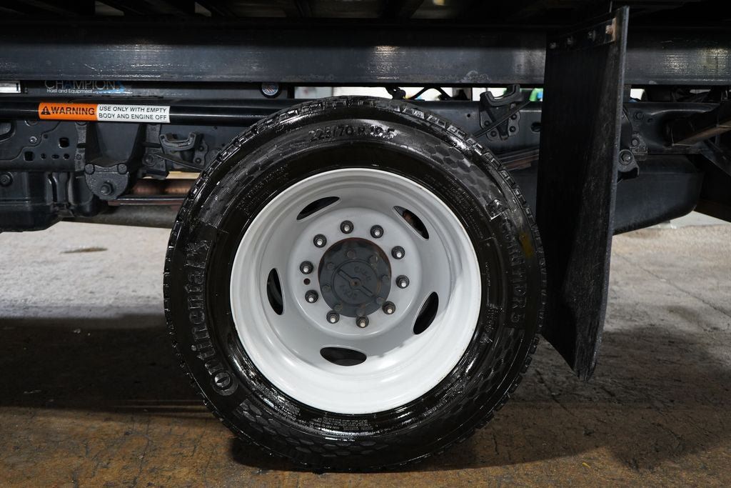Used 2024 Ford F450 XLT AWD/4WD image 22