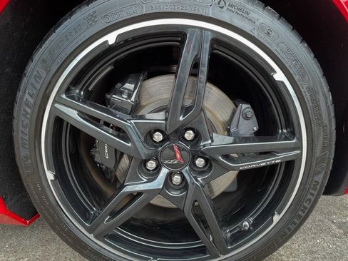 Used 2023 Chevrolet Corvette Stingray Premium Cpe w/ Z51 Performance Package image 16