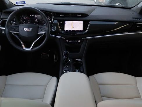 Certified 2023 Cadillac XT6 Sport w/ Technology Package image 26