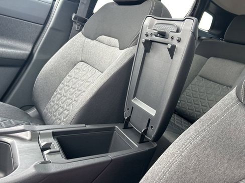 New 2026 Nissan Kicks SV w/ SV Premium Package image 37