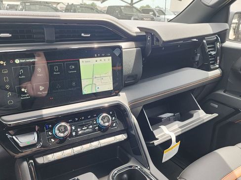 New 2026 GMC Sierra 1500 AT4 w/ AT4 Premium Package AWD/4WD image 34