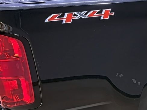 Used 2016 Chevrolet Colorado LT w/ LT Convenience Package image 13