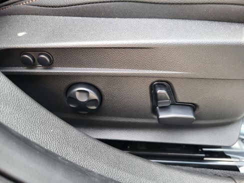 New 2025 Alfa Romeo Giulia w/ Driving Assist Package image 33