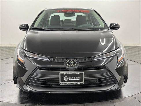 Certified 2026 Toyota Corolla LE FWD image 6