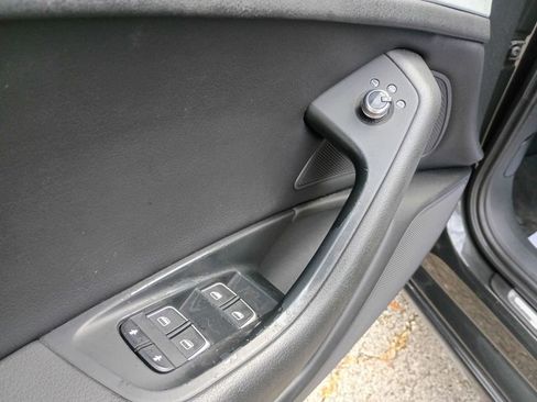 Used 2012 Audi A6 3.0T Premium image 11