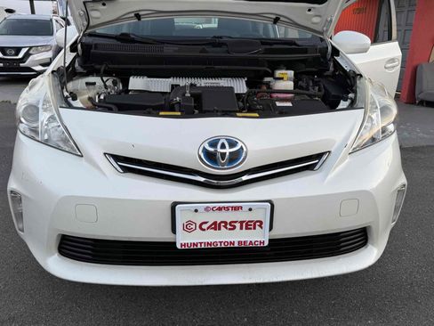 Used 2014 Toyota Prius V Two FWD image 83