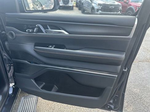 Used 2024 Jeep Grand Wagoneer Series III w/ Quick Order Packagew 28T image 16