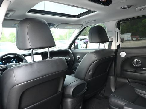Used 2026 Hyundai Palisade SEL FWD image 23