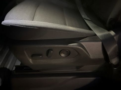 New 2025 GMC Sierra 1500 Pro w/ Pro Value Package image 16