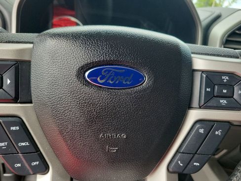 Used 2016 Ford F150 Lariat AWD/4WD image 25