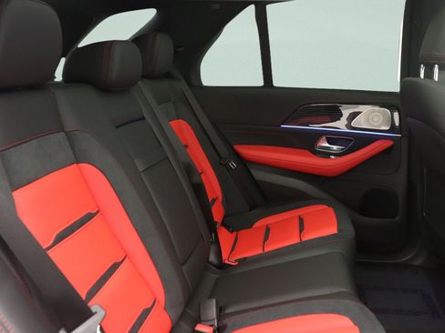 New 2026 Mercedes-Benz GLE 63 AMG S image 8