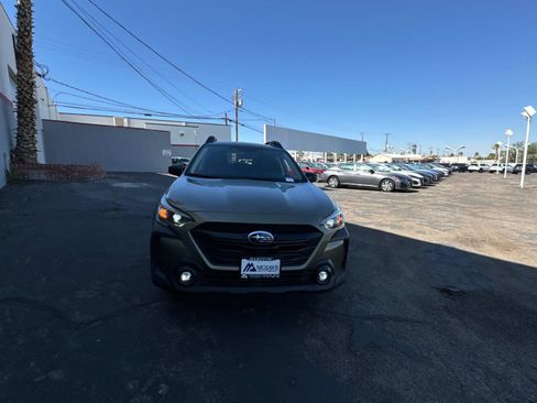 Used 2024 Subaru Outback Onyx Edition image 2