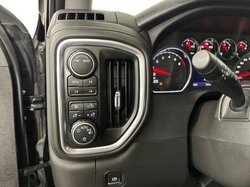 Used 2022 Chevrolet Silverado 1500 RST w/ Z71 Off-Road Package AWD/4WD image 21