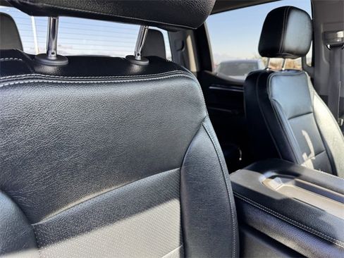 Used 2022 Chevrolet Silverado 1500 LT image 7