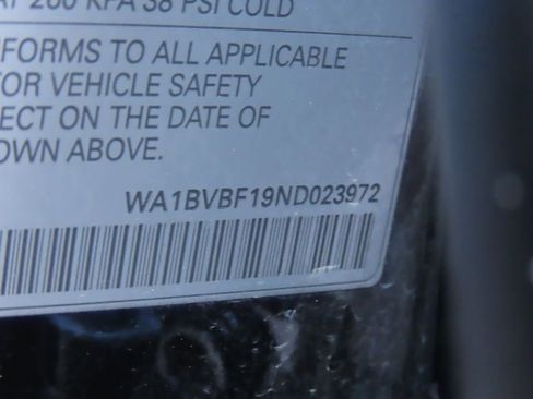 Used 2022 Audi Q8 Premium Plus image 21