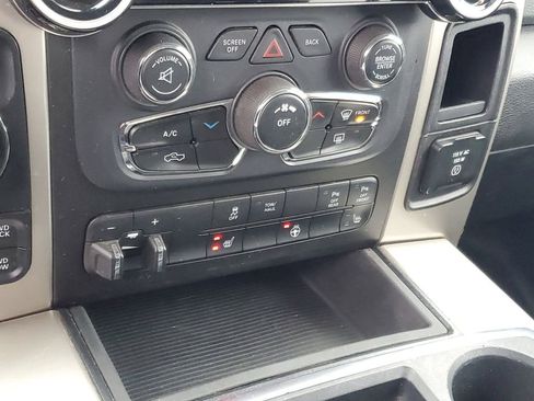 Used 2014 RAM 1500 Big Horn image 19