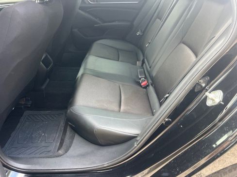 Used 2019 Honda Accord Sport image 19