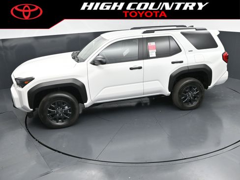New 2026 Toyota 4Runner SR5 AWD/4WD image 28