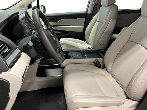 New 2026 Honda Odyssey EX-L image 8