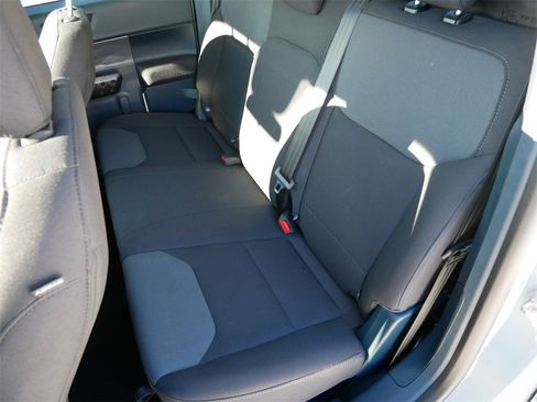 Certified 2024 Ford Maverick XL image 12