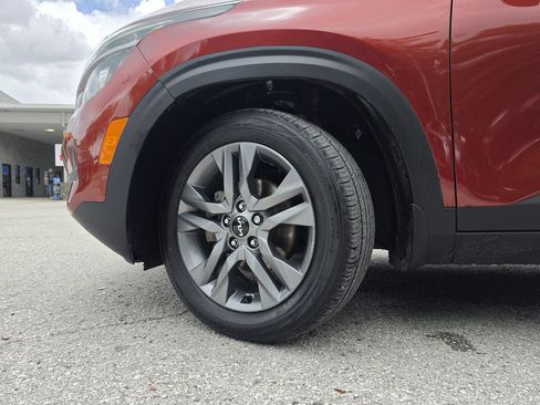 Used 2022 Kia Seltos S FWD image 31