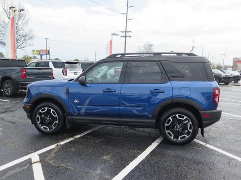 Used 2024 Ford Bronco Sport Outer Banks w/ Tech Package image 6