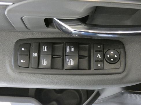 Used 2020 RAM 1500 Classic Warlock image 20