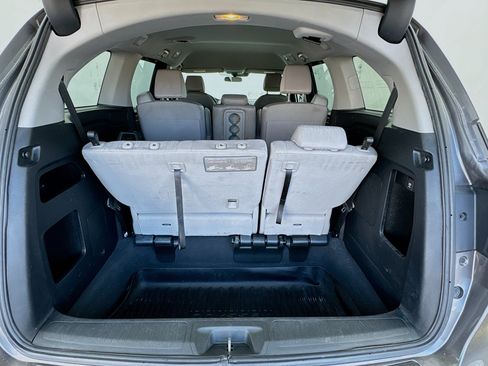 Used 2019 Honda Odyssey EX image 17