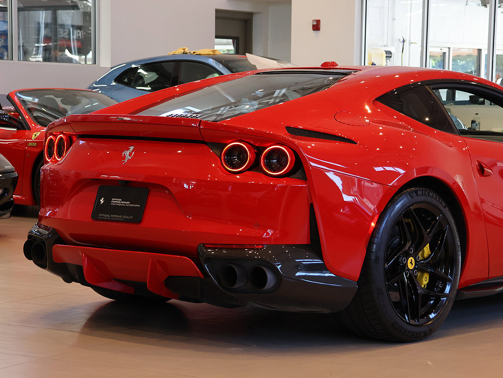 Certified 2018 Ferrari 812 Superfast RWD image 22