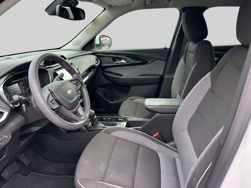 Certified 2023 Chevrolet TrailBlazer LT w/ Convenience Package image 14