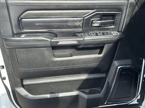 Used 2022 RAM 3500 Limited image 12